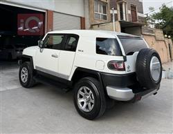 تۆیۆتا FJ کرۆزەر